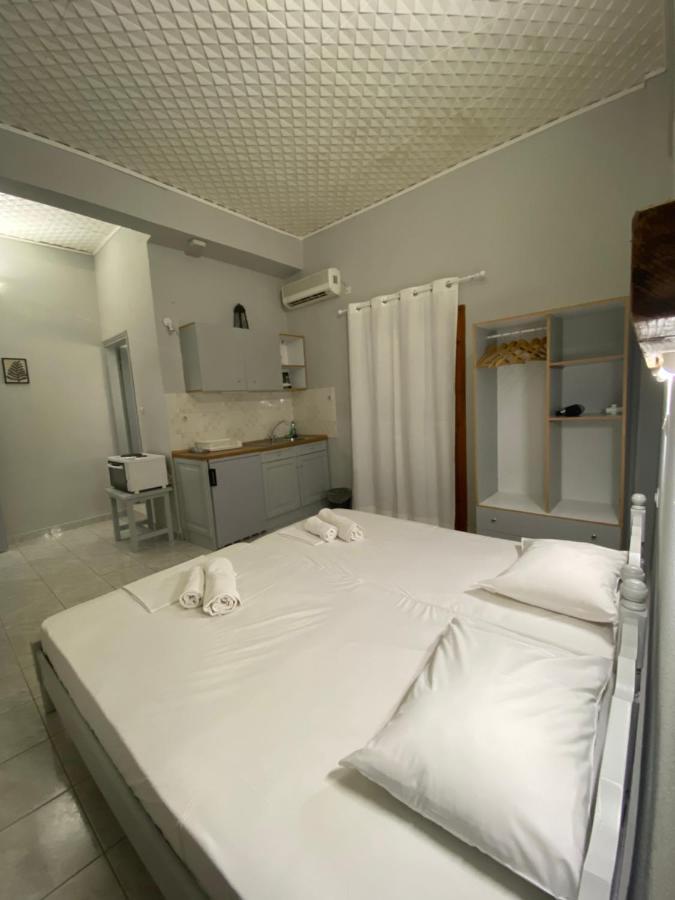 George Apartments Stoúpa Eksteriør billede